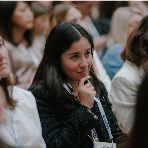 65427e21253a0208761d803e_CopyofFemme-Palette-Conference-10-2023-c-Alexandra-Siebenthal-0388.jpg